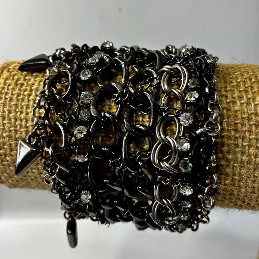 Y2K Black metal Bracelet